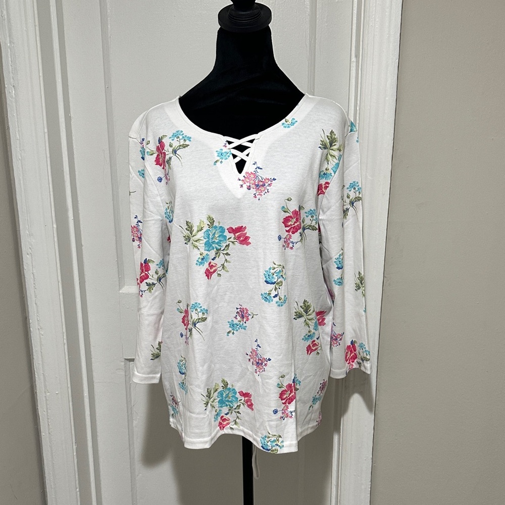 🌺Ladies Floral “BLAIR” Top🌺